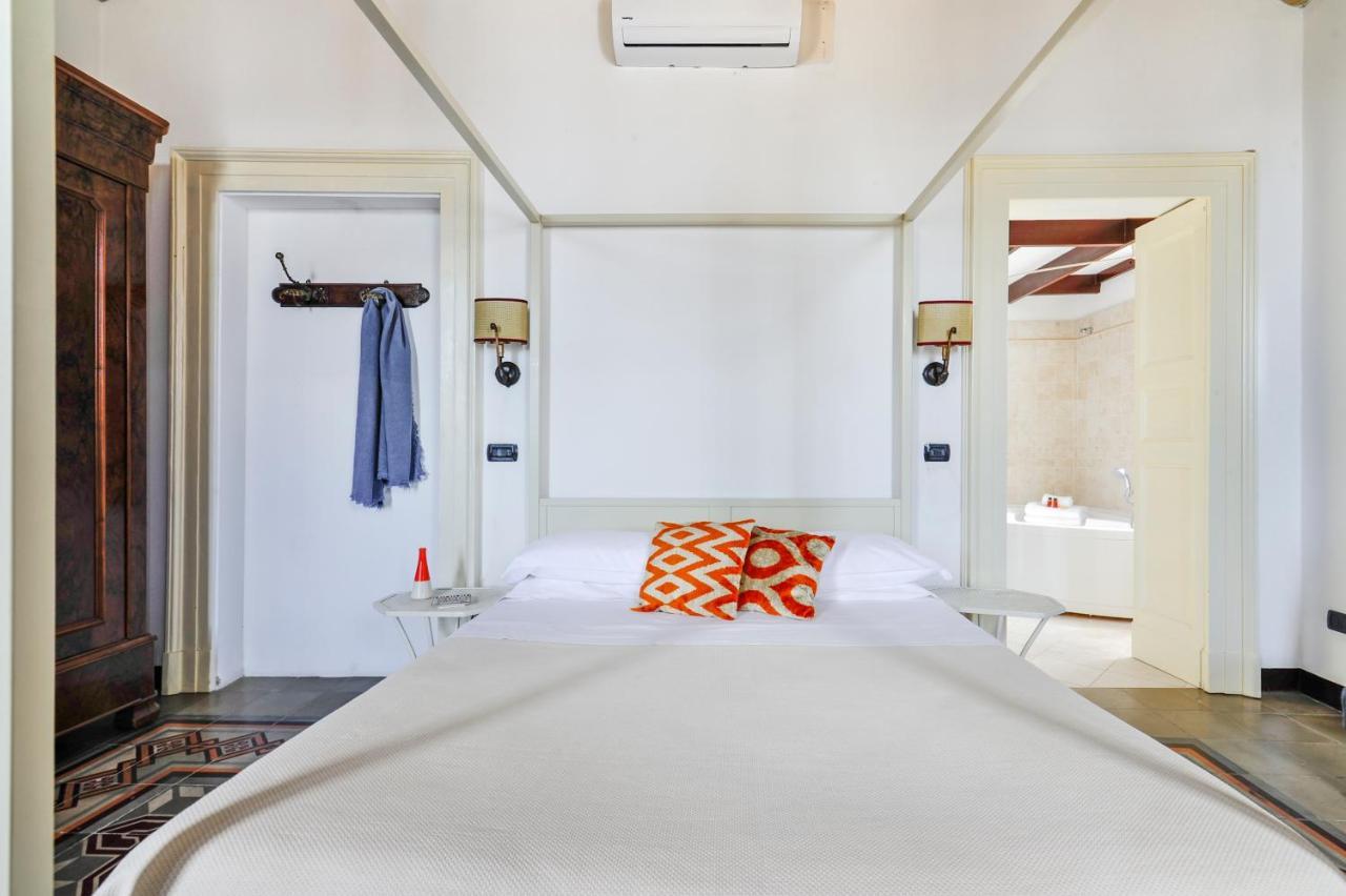 Castriota19 - Jacuzzi Room & Apartment Sit Lecce Esterno foto