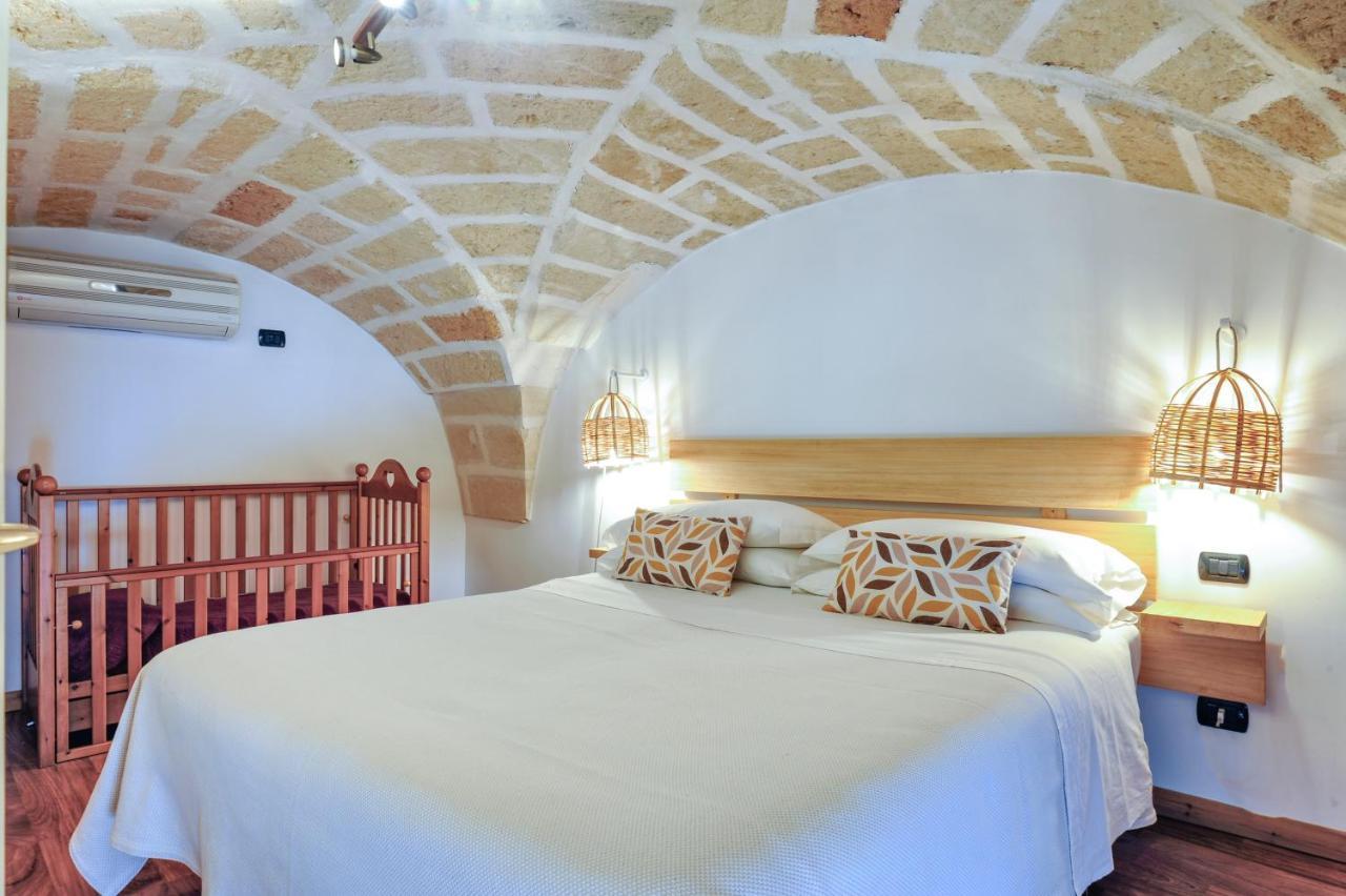 Castriota19 - Jacuzzi Room & Apartment Sit Lecce Esterno foto