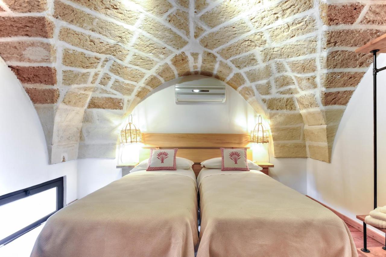 Castriota19 - Jacuzzi Room & Apartment Sit Lecce Esterno foto